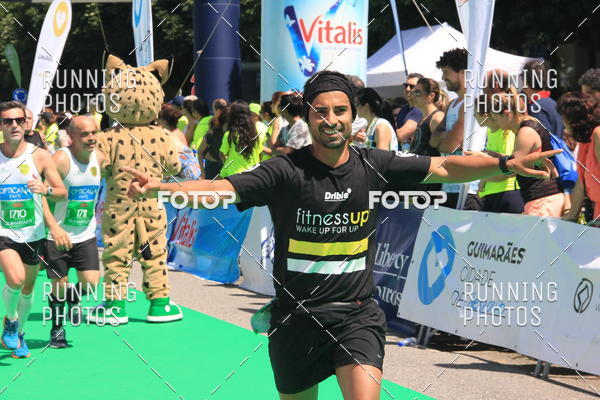 Buy your photos of the eventMeia Maratona Guimares 2016 on Fotop