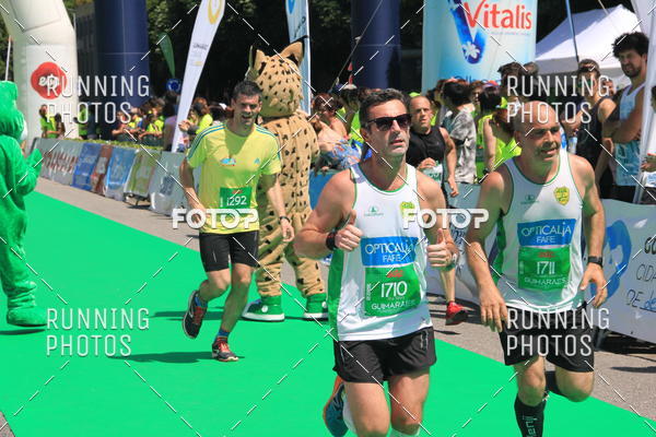 Buy your photos of the eventMeia Maratona Guimares 2016 on Fotop