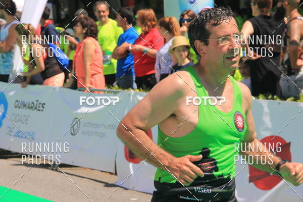 Buy your photos of the eventMeia Maratona Guimares 2016 on Fotop