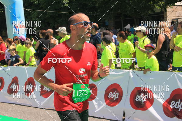Buy your photos of the eventMeia Maratona Guimares 2016 on Fotop