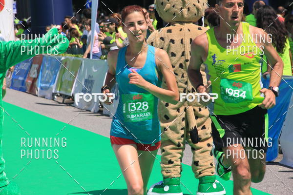 Buy your photos of the eventMeia Maratona Guimares 2016 on Fotop