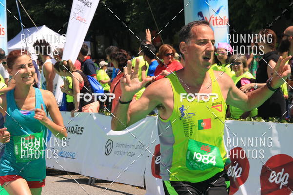 Buy your photos of the eventMeia Maratona Guimares 2016 on Fotop