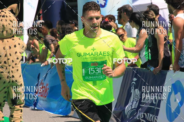 Buy your photos of the eventMeia Maratona Guimares 2016 on Fotop