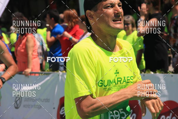 Buy your photos of the eventMeia Maratona Guimares 2016 on Fotop