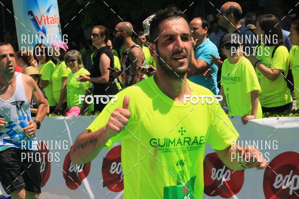 Buy your photos of the eventMeia Maratona Guimares 2016 on Fotop