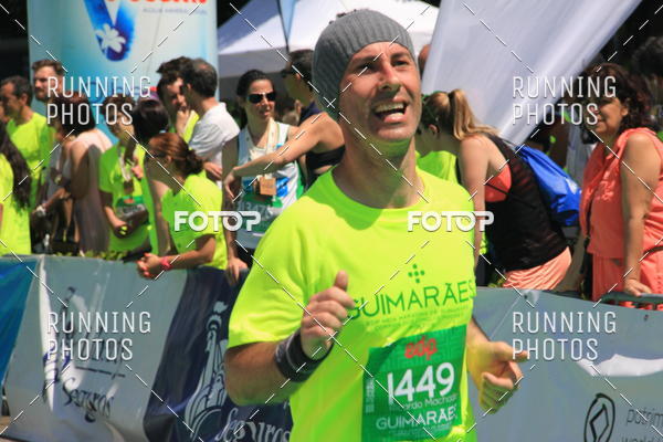Buy your photos of the eventMeia Maratona Guimares 2016 on Fotop