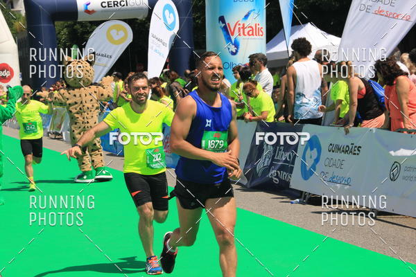 Buy your photos of the eventMeia Maratona Guimares 2016 on Fotop