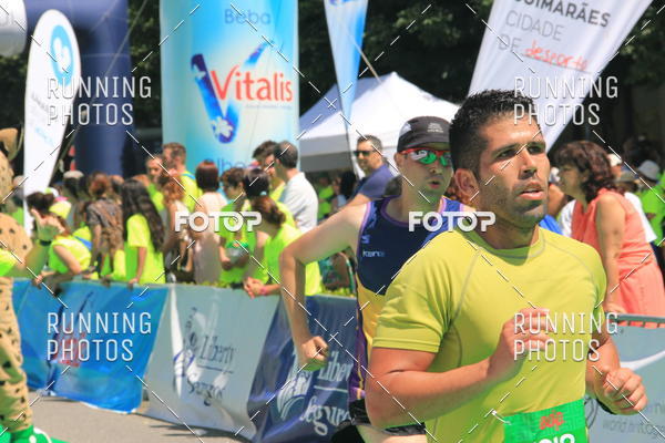 Buy your photos of the eventMeia Maratona Guimares 2016 on Fotop