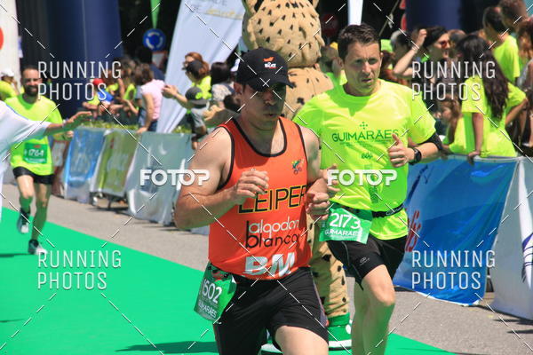 Buy your photos of the eventMeia Maratona Guimares 2016 on Fotop