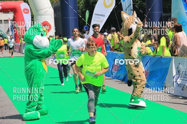Buy your photos of the eventMeia Maratona Guimares 2016 on Fotop