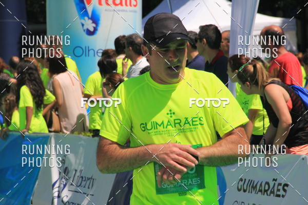 Buy your photos of the eventMeia Maratona Guimares 2016 on Fotop