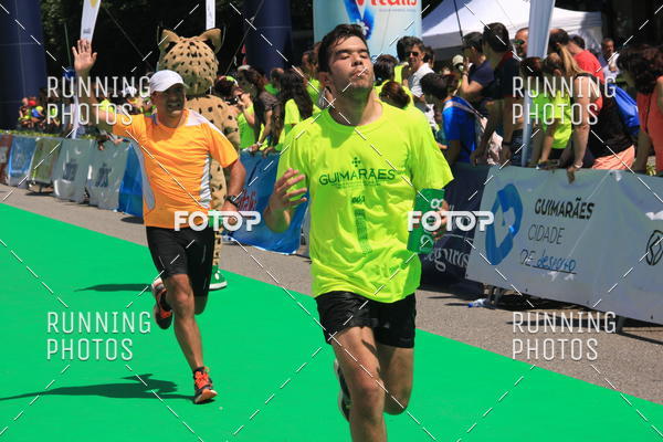 Buy your photos of the eventMeia Maratona Guimares 2016 on Fotop
