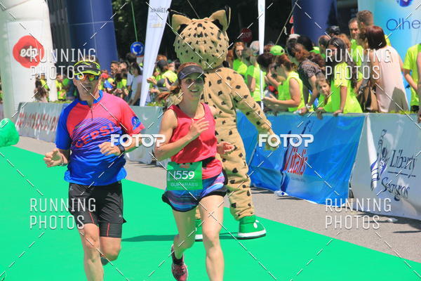 Buy your photos of the eventMeia Maratona Guimares 2016 on Fotop