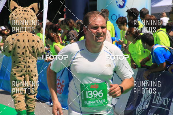 Buy your photos of the eventMeia Maratona Guimares 2016 on Fotop