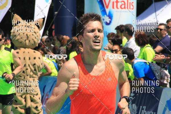 Buy your photos of the eventMeia Maratona Guimares 2016 on Fotop