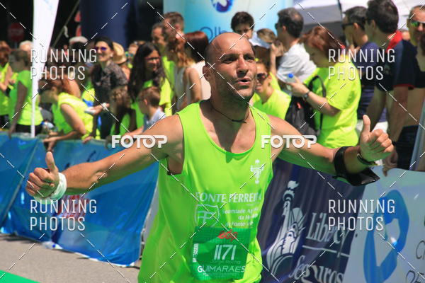 Buy your photos of the eventMeia Maratona Guimares 2016 on Fotop