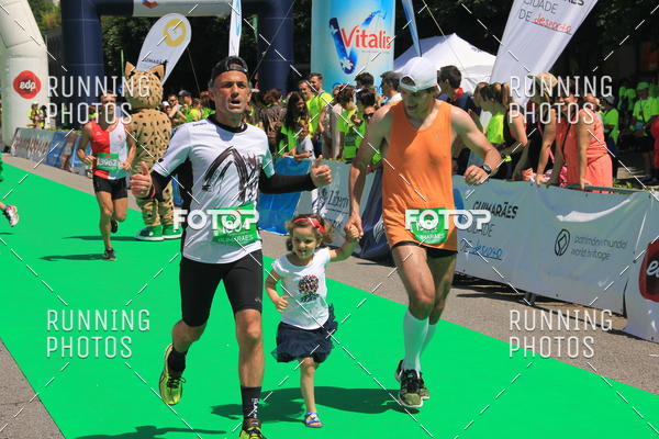 Buy your photos of the eventMeia Maratona Guimares 2016 on Fotop