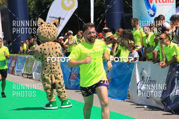 Buy your photos of the eventMeia Maratona Guimares 2016 on Fotop