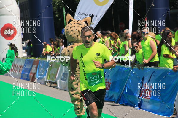 Buy your photos of the eventMeia Maratona Guimares 2016 on Fotop