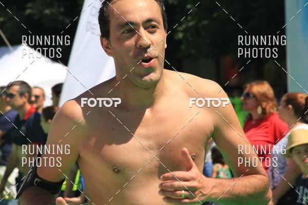 Buy your photos of the eventMeia Maratona Guimares 2016 on Fotop