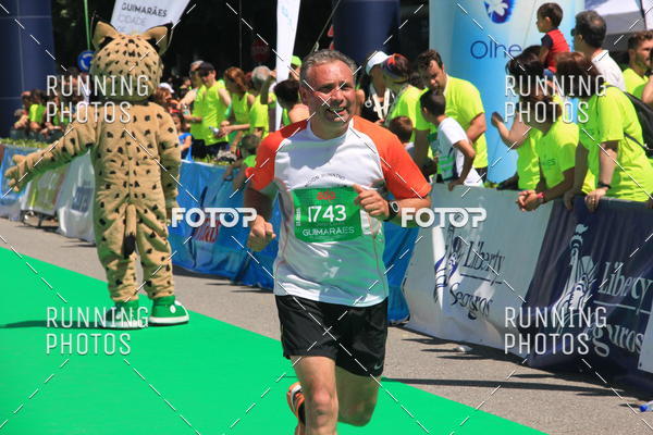 Buy your photos of the eventMeia Maratona Guimares 2016 on Fotop