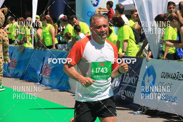 Buy your photos of the eventMeia Maratona Guimares 2016 on Fotop