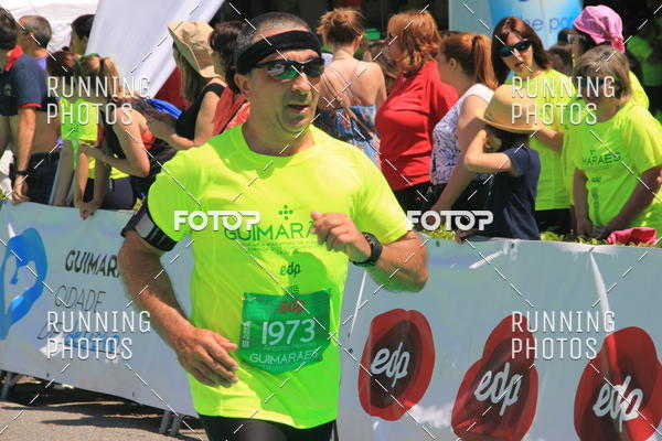 Buy your photos of the eventMeia Maratona Guimares 2016 on Fotop