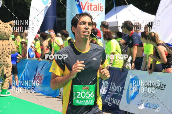 Buy your photos of the eventMeia Maratona Guimares 2016 on Fotop
