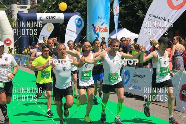 Buy your photos of the eventMeia Maratona Guimares 2016 on Fotop