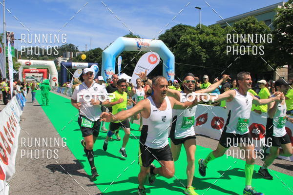 Buy your photos of the eventMeia Maratona Guimares 2016 on Fotop