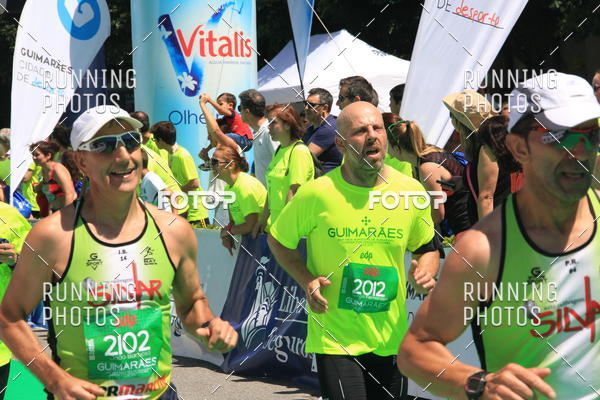 Buy your photos of the eventMeia Maratona Guimares 2016 on Fotop