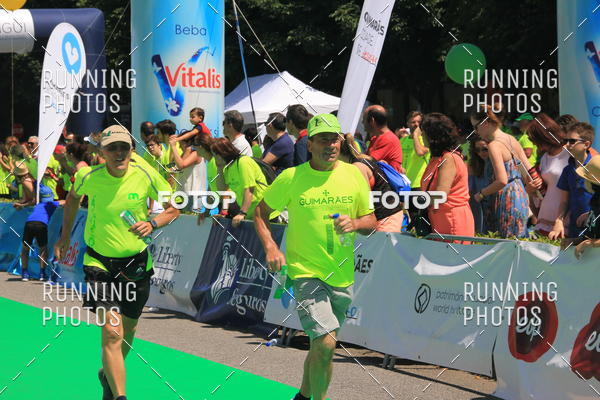 Buy your photos of the eventMeia Maratona Guimares 2016 on Fotop