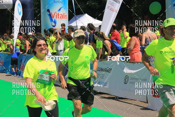 Buy your photos of the eventMeia Maratona Guimares 2016 on Fotop