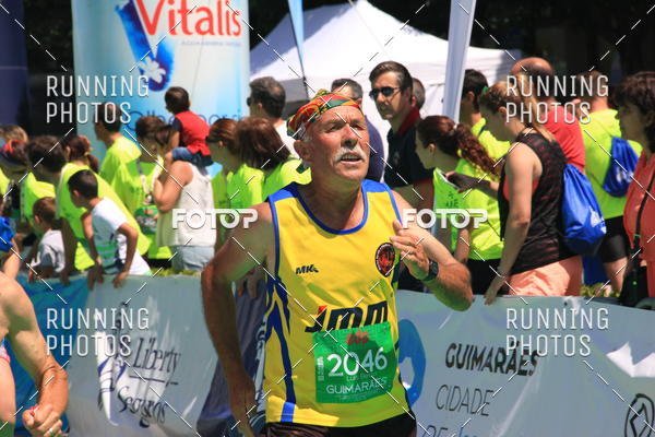Buy your photos of the eventMeia Maratona Guimares 2016 on Fotop