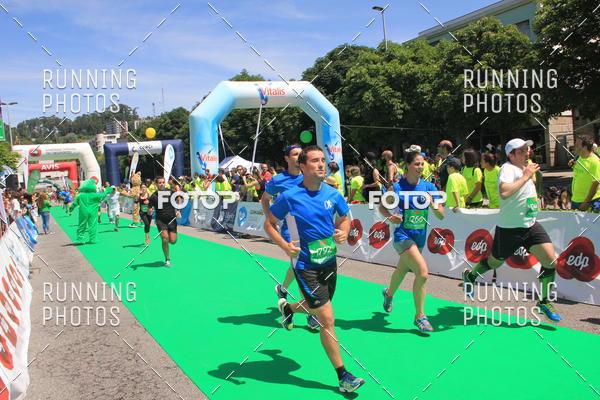 Buy your photos of the eventMeia Maratona Guimares 2016 on Fotop