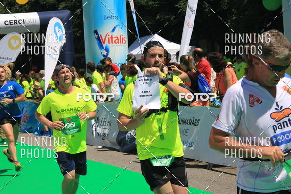 Buy your photos of the eventMeia Maratona Guimares 2016 on Fotop