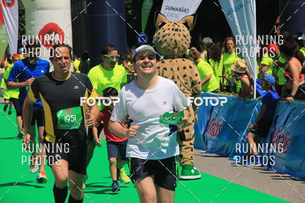 Buy your photos of the eventMeia Maratona Guimares 2016 on Fotop