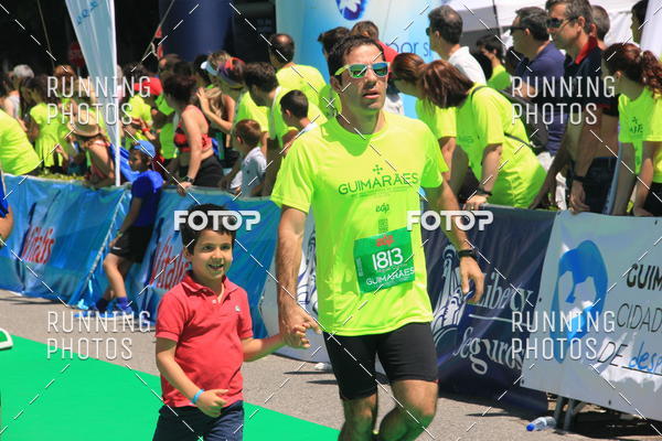Buy your photos of the eventMeia Maratona Guimares 2016 on Fotop