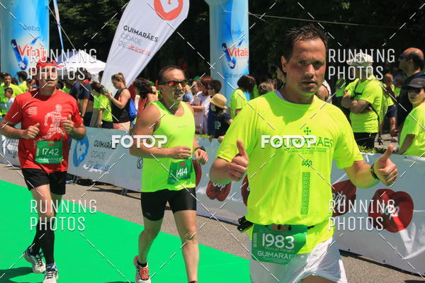 Buy your photos of the eventMeia Maratona Guimares 2016 on Fotop