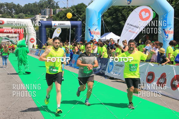 Buy your photos of the eventMeia Maratona Guimares 2016 on Fotop