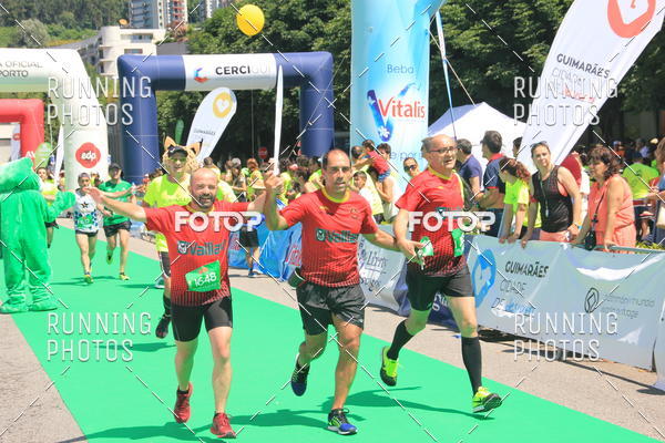 Buy your photos of the eventMeia Maratona Guimares 2016 on Fotop