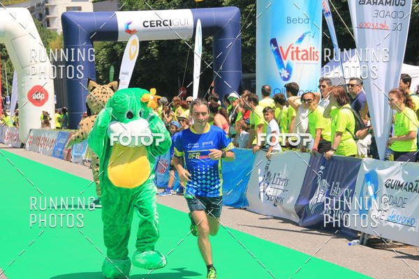 Buy your photos of the eventMeia Maratona Guimares 2016 on Fotop
