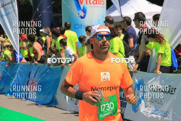 Buy your photos of the eventMeia Maratona Guimares 2016 on Fotop