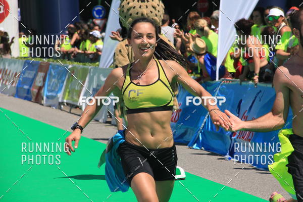 Buy your photos of the eventMeia Maratona Guimares 2016 on Fotop
