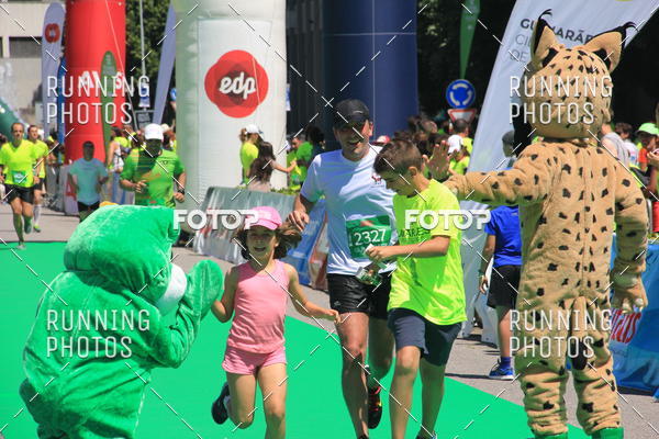Buy your photos of the eventMeia Maratona Guimares 2016 on Fotop