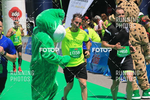 Buy your photos of the eventMeia Maratona Guimares 2016 on Fotop