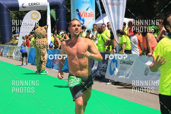 Buy your photos of the eventMeia Maratona Guimares 2016 on Fotop