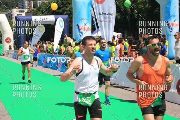 Buy your photos of the eventMeia Maratona Guimares 2016 on Fotop
