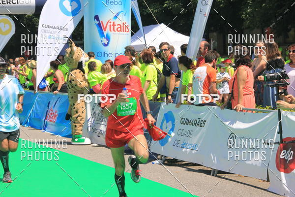 Buy your photos of the eventMeia Maratona Guimares 2016 on Fotop