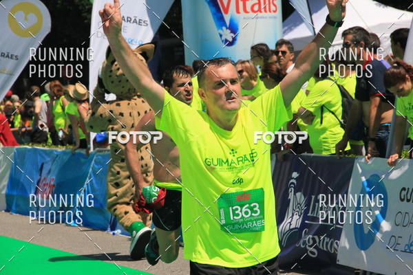 Buy your photos of the eventMeia Maratona Guimares 2016 on Fotop
